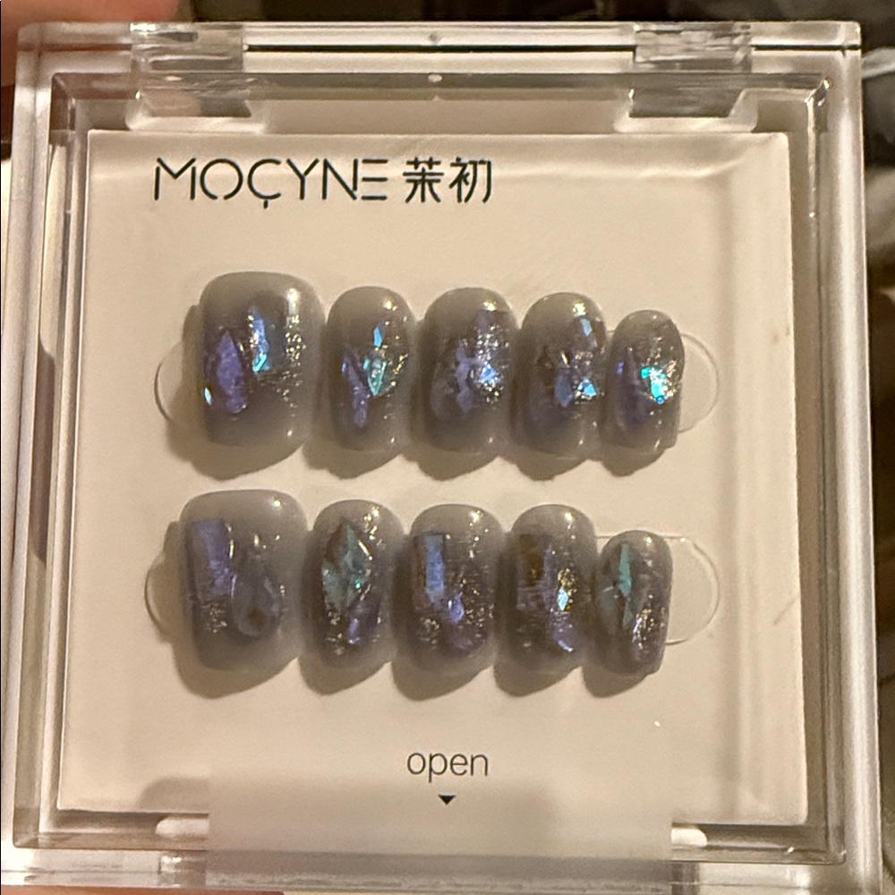 5/$25 MOCYNE  elegant Nail Set 🆕